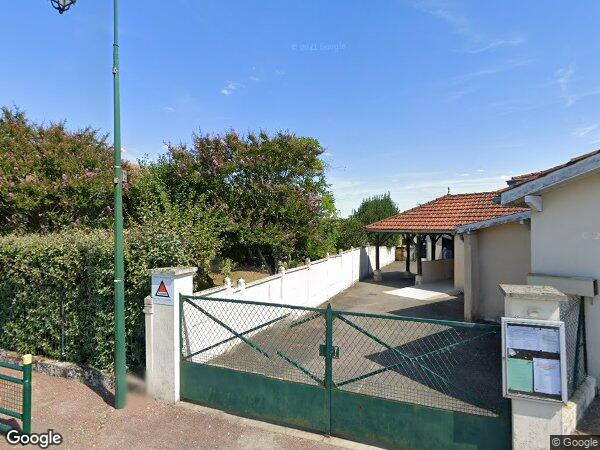 UNE MAISON à TizacdeLapouyade 20 000.00 € 15/04/2022 Réf 141501
